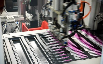 H142 and H107: Handling-Systeme vollautomatisieren die Bürstenproduktion